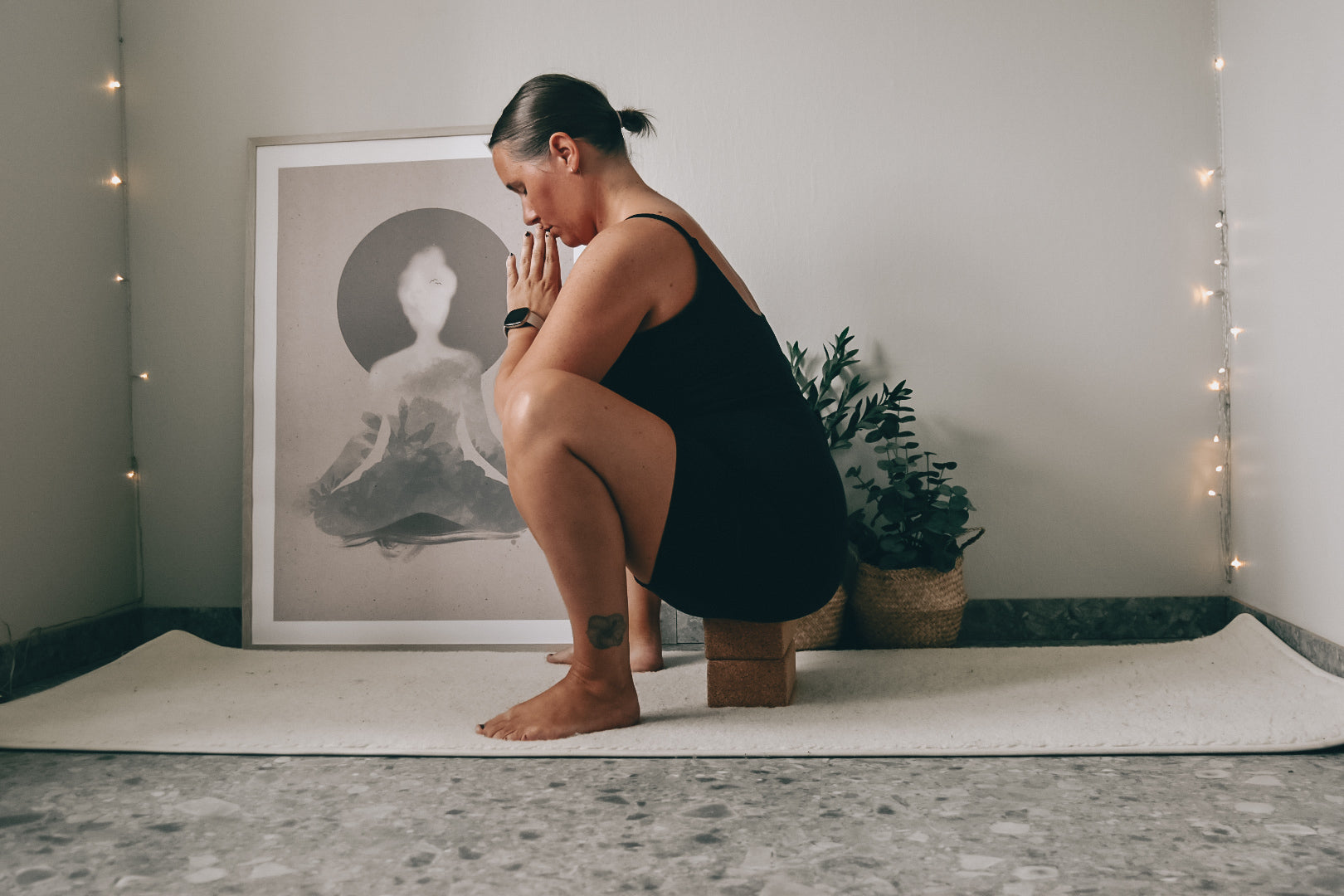 5 min - Yinmeditation vid graviditet och efter förlossning (Huksittande)