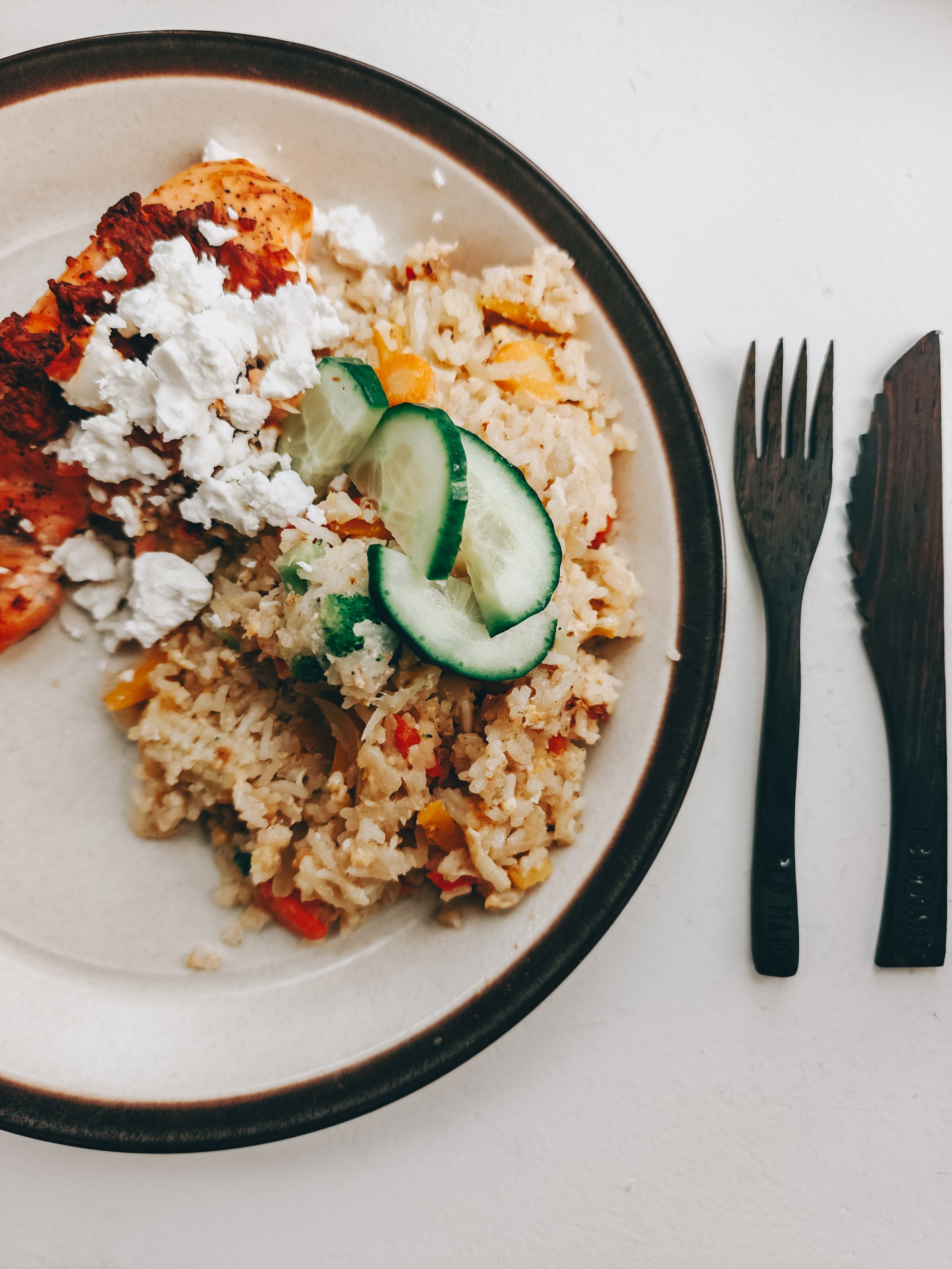 Thai Fried Rice med ugnsbakad lax