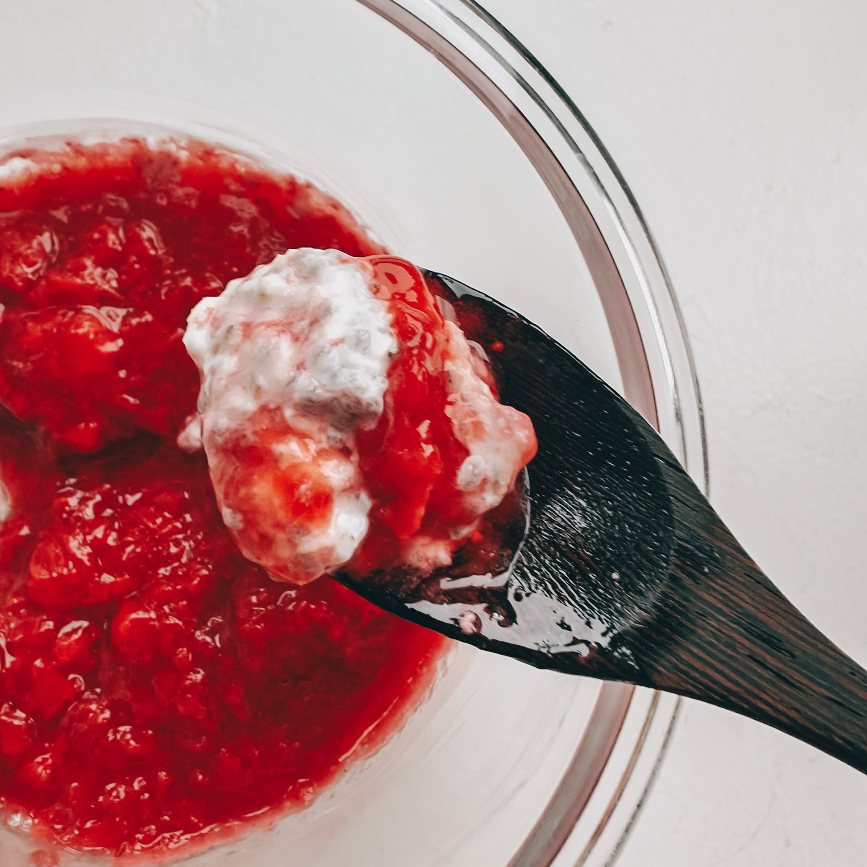 Overnight Oats med jordgubbskompott