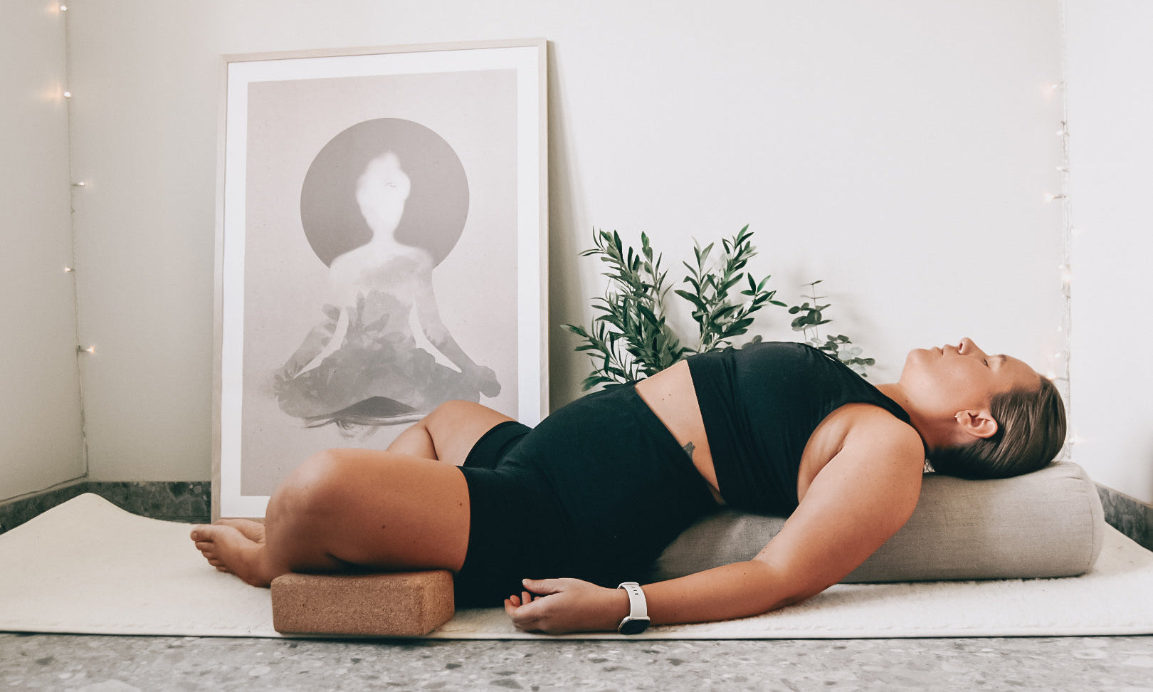 5 min - Yinmeditation för morgonen (Bakåtfjärilens position)