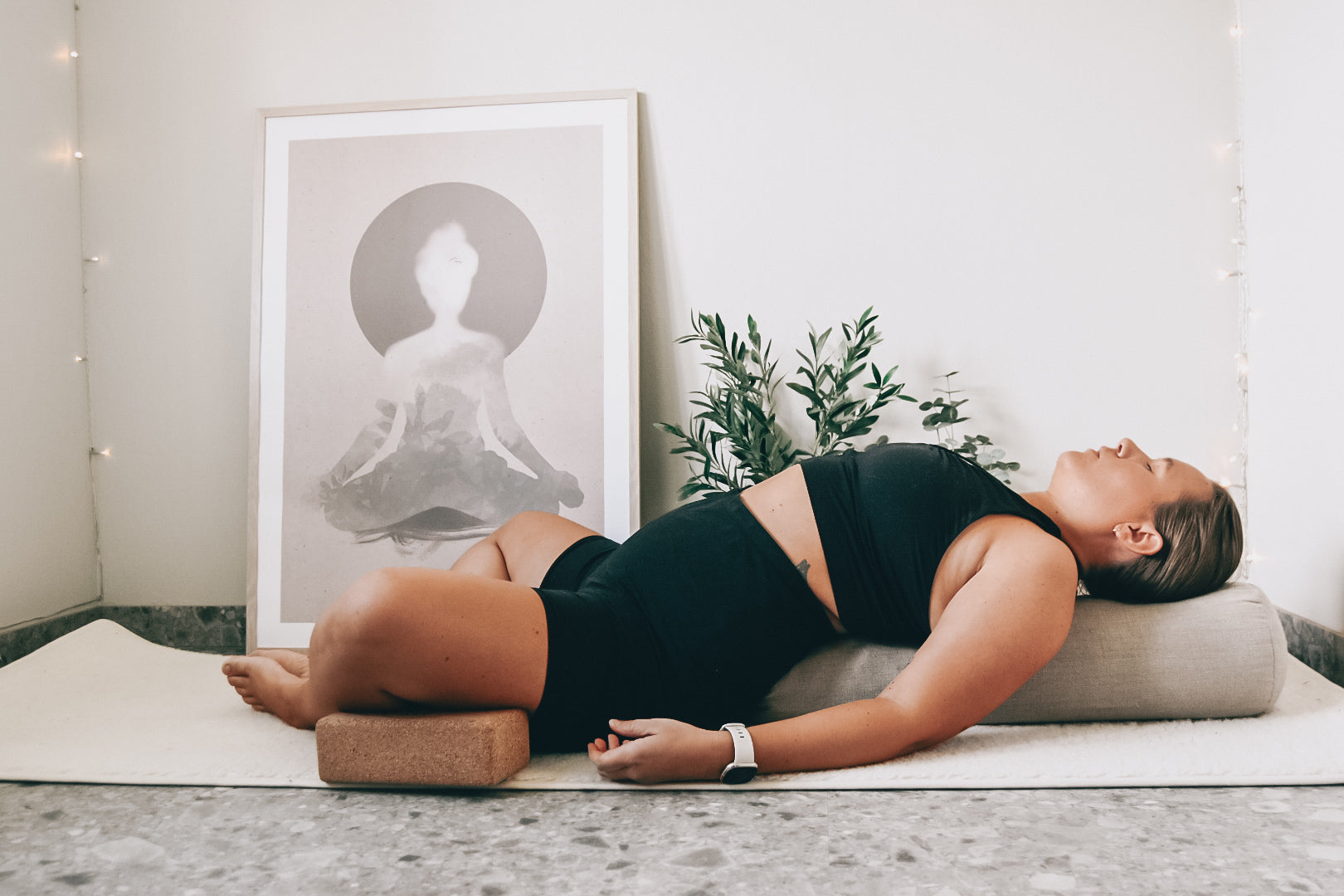 5 min - Yinmeditation för morgonen (Bakåtfjärilens position)