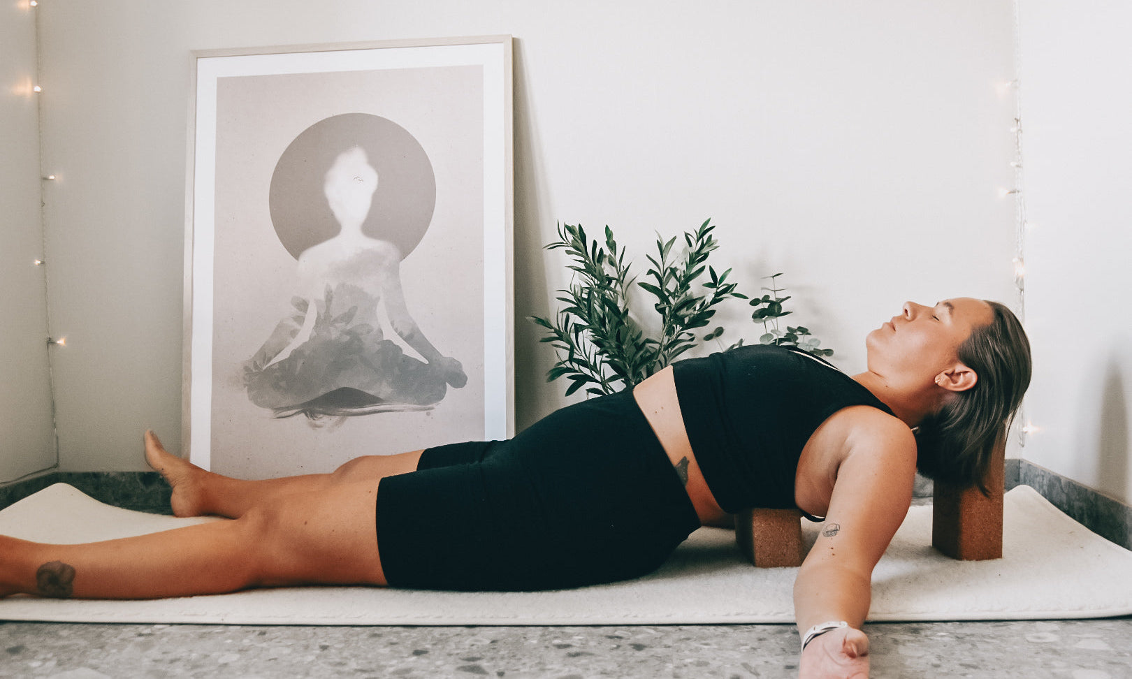 5 min - Yinmeditation för Självkärlek (Bröstöppning på block)