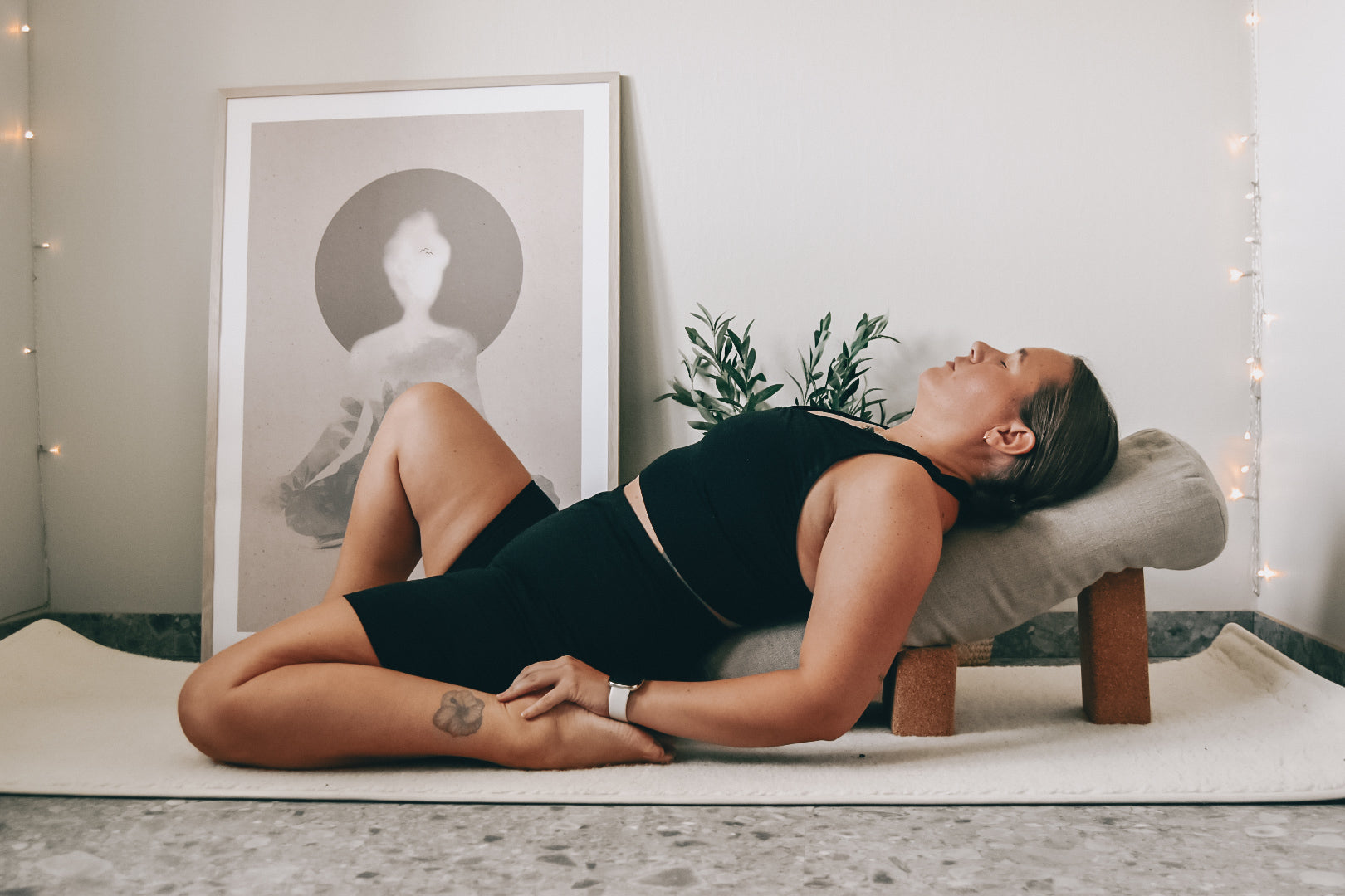 5 min - Yinmeditation för framsida lår (Halv Sadel)